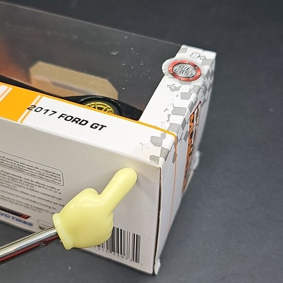 Jada Bigtime Muscle 2017 Ford GT 1:32 Diecast CN New Sealed - Picture 7 of 10